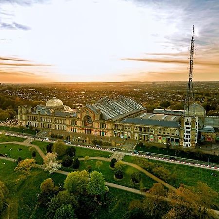 Entire Apartment Alexandra Palace, لندن المظهر الخارجي الصورة